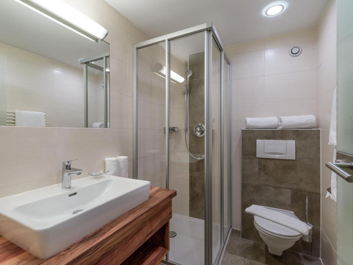 Hotel Koessler トゥクス エクステリア 写真