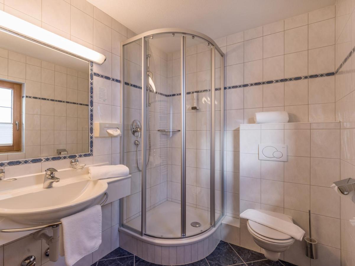Hotel Koessler トゥクス エクステリア 写真